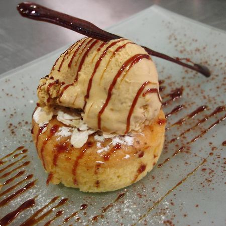 Hotel Restaurante La Peseta อัสตอร์กา ภายนอก รูปภาพ
